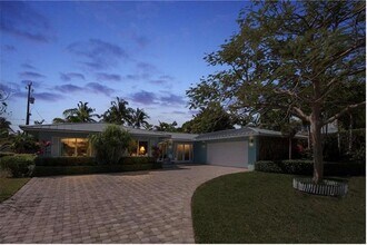 10 Minnetonka Rd in Sea Ranch Lakes, FL - Building Photo - Building Photo