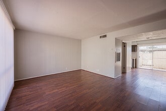 3520 W Dunlap Ave in Phoenix, AZ - Building Photo - Building Photo