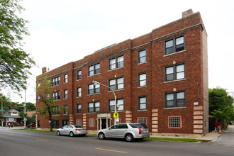 956-958 N Laramie Ave in Chicago, IL - Building Photo - Building Photo