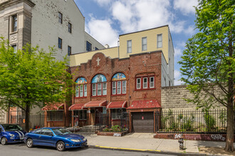 185 Suydam St in Brooklyn, NY - Foto de edificio - Primary Photo