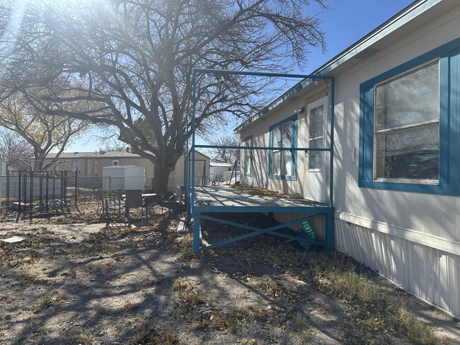 5800 Stern Dr in Las Cruces, NM - Building Photo - Building Photo