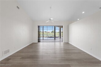 18031 Greenwood Dr in Naples, FL - Building Photo - Building Photo
