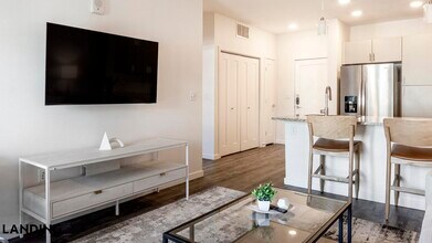 185 Polaris Pointe in Colorado Springs, CO - Building Photo - Building Photo