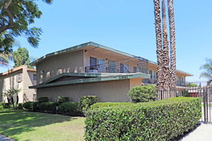 11641 Stuart Dr in Garden Grove, CA - Building Photo