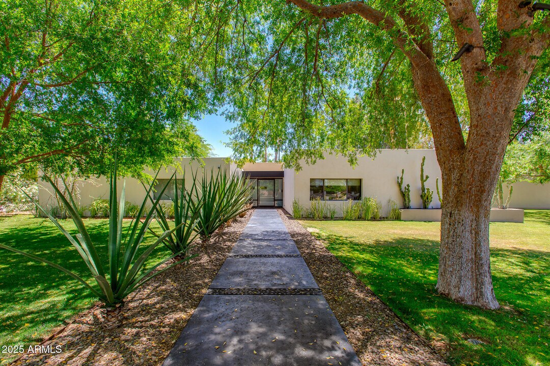3601 N 55th Pl in Phoenix, AZ - Building Photo