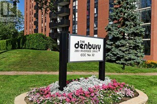 2951 Riverside Dr. in Ottawa, ON - Building Photo