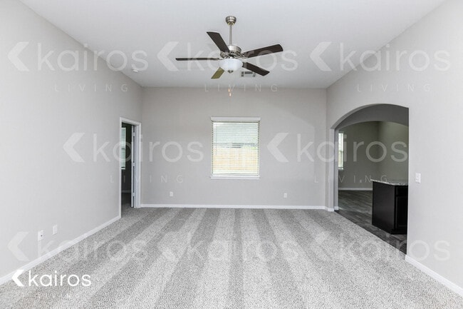 316 E Georgia Terrace in Mustang, OK - Foto de edificio - Building Photo