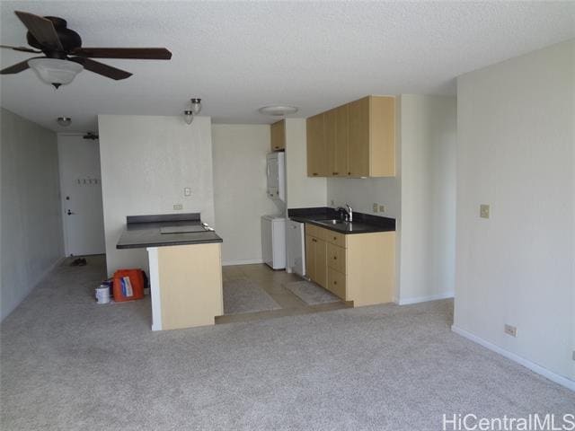 property at 320 Lili?uokalani Ave