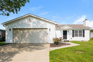 3266 Sextant Dr in Franklin, IN - Building Photo