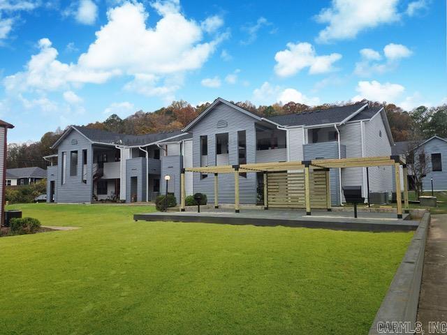 1100 Brookside Dr in Little Rock, AR - Building Photo