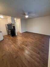 227 Strand St in Santa Monica, CA - Foto de edificio - Interior Photo