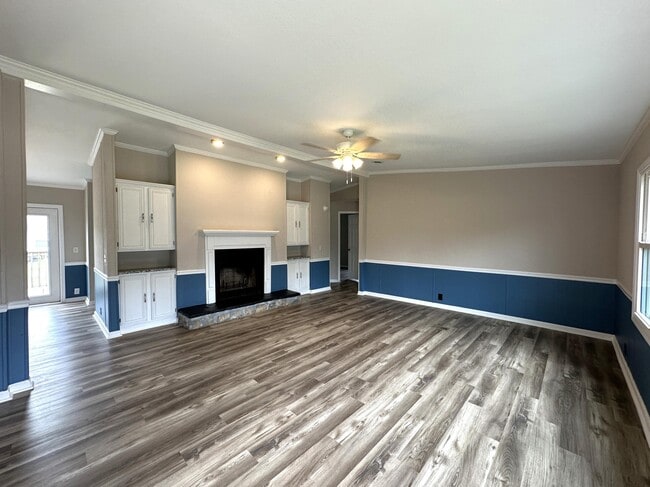 4625 Canary Way in Crestview, FL - Building Photo - Building Photo