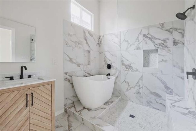 property at 2404 Ursulines Ave