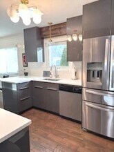 2860 Arlington Ave in Highland Park, IL - Building Photo - Building Photo