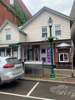 11 W Union St, Unit 1/2