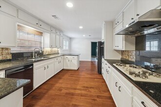 7215 Alderney Dr in Houston, TX - Building Photo - Building Photo