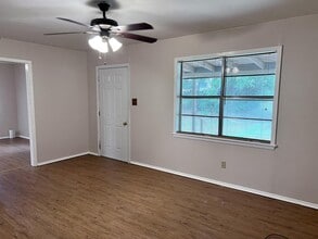 389 Co Rd 4120 in Pittsburg, TX - Building Photo - Building Photo