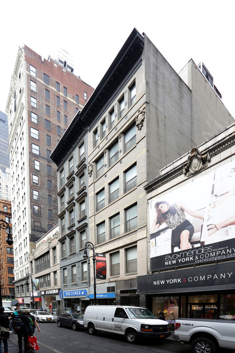 79-81 Nassau St in New York, NY - Foto de edificio