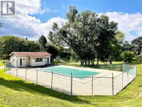 30 Fashion Roseway in Toronto, ON - Building Photo - Building Photo