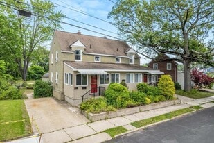 3 Perry Ave in Nashua, NH - Building Photo