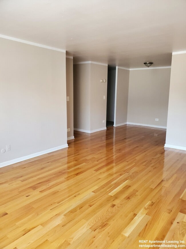 property at 1515 W Morse Ave