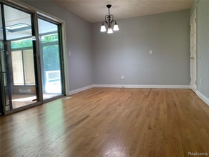 4162 Cypress Dr in Troy, MI - Foto de edificio - Building Photo