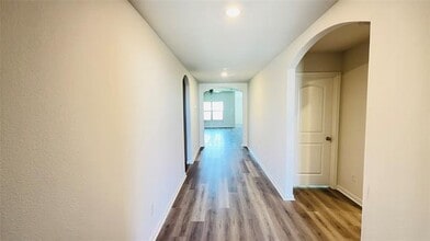 2037 Delta Downs Dr in Seagoville, TX - Building Photo - Building Photo