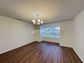 105 Green Cove Ct in Kissimmee, FL - Building Photo - Building Photo