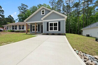 308 Harbor Trce in Sanford, NC - Foto de edificio - Building Photo
