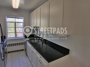 50 Alton Pl in Brookline, MA - Building Photo - Building Photo