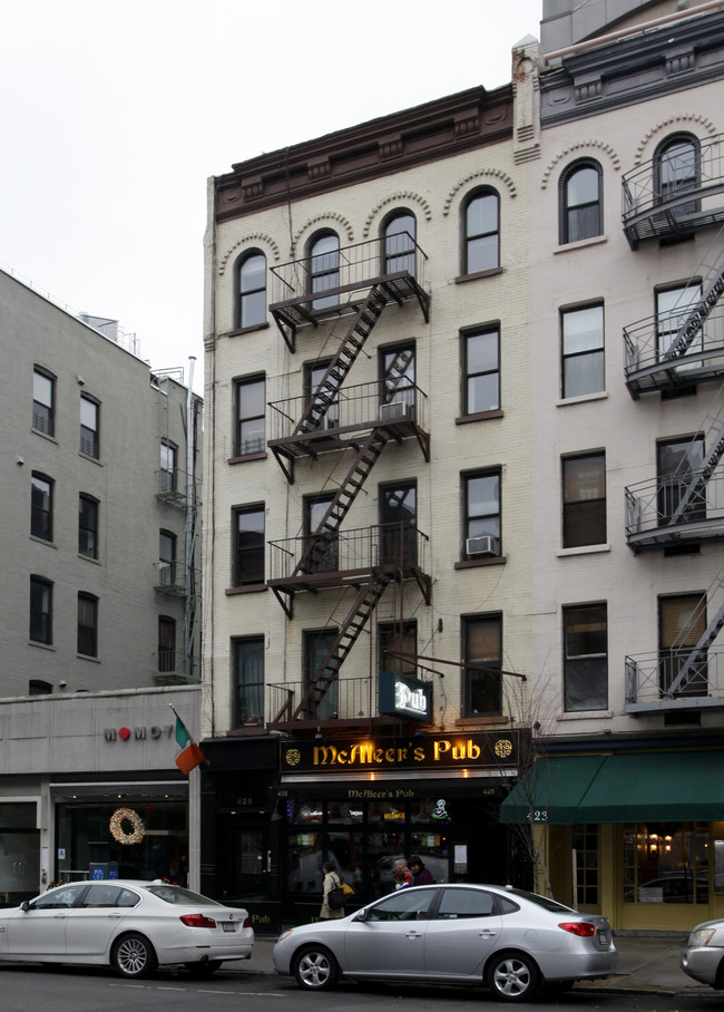 425 Amsterdam Ave in New York, NY - Building Photo - Building Photo