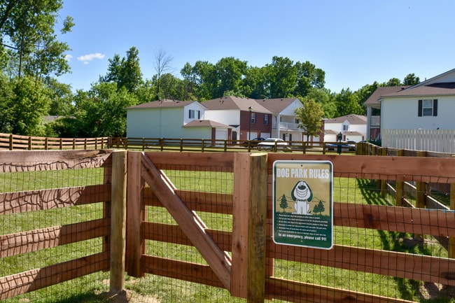 The Residences at Town Center in Columbus, OH - Building Photo - Building Photo