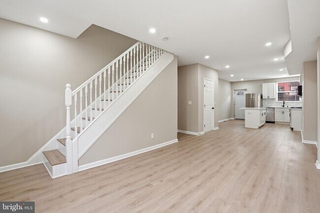 property at 2710 Mura St