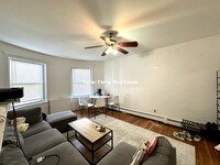 11 Saint Lukes Rd, Unit 1 in Boston, MA - Building Photo - Building Photo