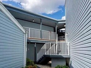 3704 Southpointe Dr in Orlando, FL - Building Photo - Building Photo