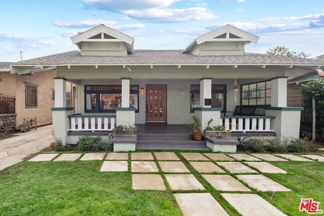 1728 W 39th St in Los Angeles, CA - Building Photo - Building Photo