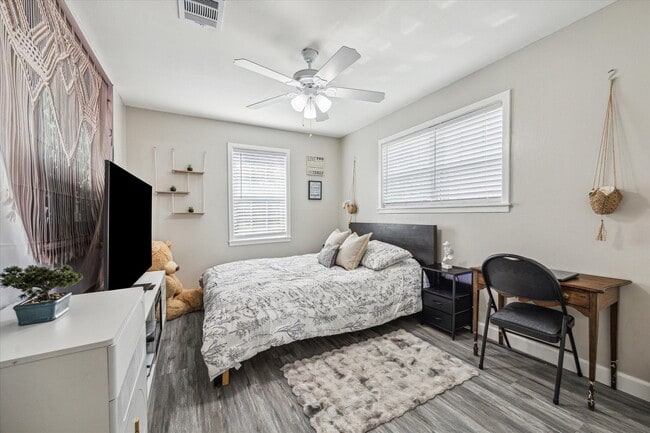 property at 3808 Cochran St