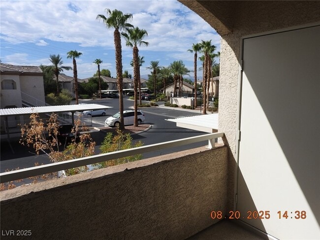 3400 Cabana Dr