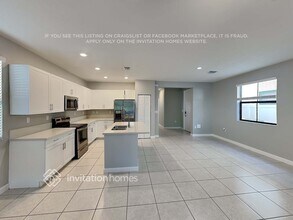 3445 W 110th St in Hialeah, FL - Building Photo - Building Photo