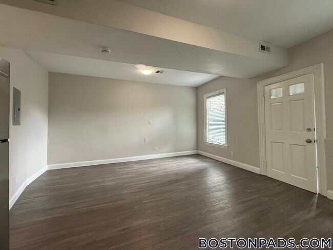 133 Eutaw St in Boston, MA - Building Photo - Building Photo