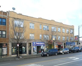 5751-5759 W Irving Park Rd in Chicago, IL - Building Photo - Building Photo