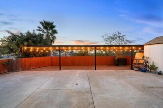 5426 Dwight St in San Diego, CA - Building Photo - Building Photo