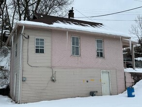 210 E 7th St in Brookville, IN - Building Photo - Building Photo