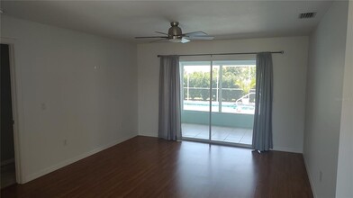 4835 Jacaranda Heights Dr in Venice, FL - Building Photo - Building Photo