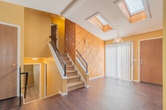 4802 S Pagosa Way in Aurora, CO - Building Photo - Building Photo