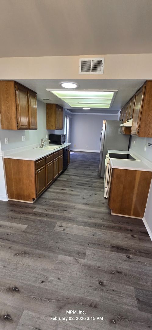 1805 Southview Cir in Paso Robles, CA - Building Photo - Building Photo