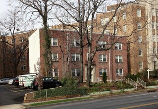 2434 16th St NW in Washington, DC - Building Photo - Building Photo