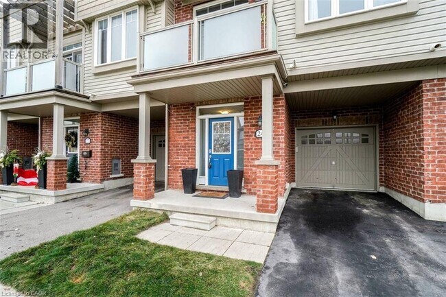 24 Larson Peak Rd in Caledon, ON - Building Photo - Building Photo