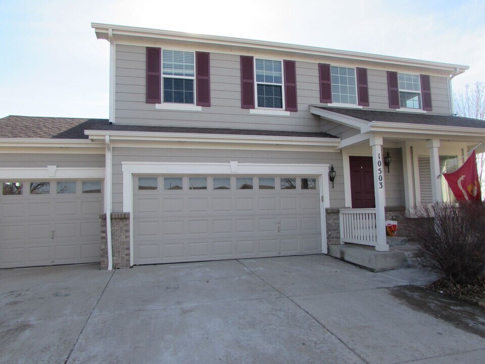 10503 Joplin St in Commerce City, CO - Building Photo