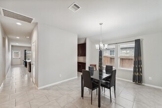 6926 Ithaca Heights Ln in Richmond, TX - Building Photo - Building Photo